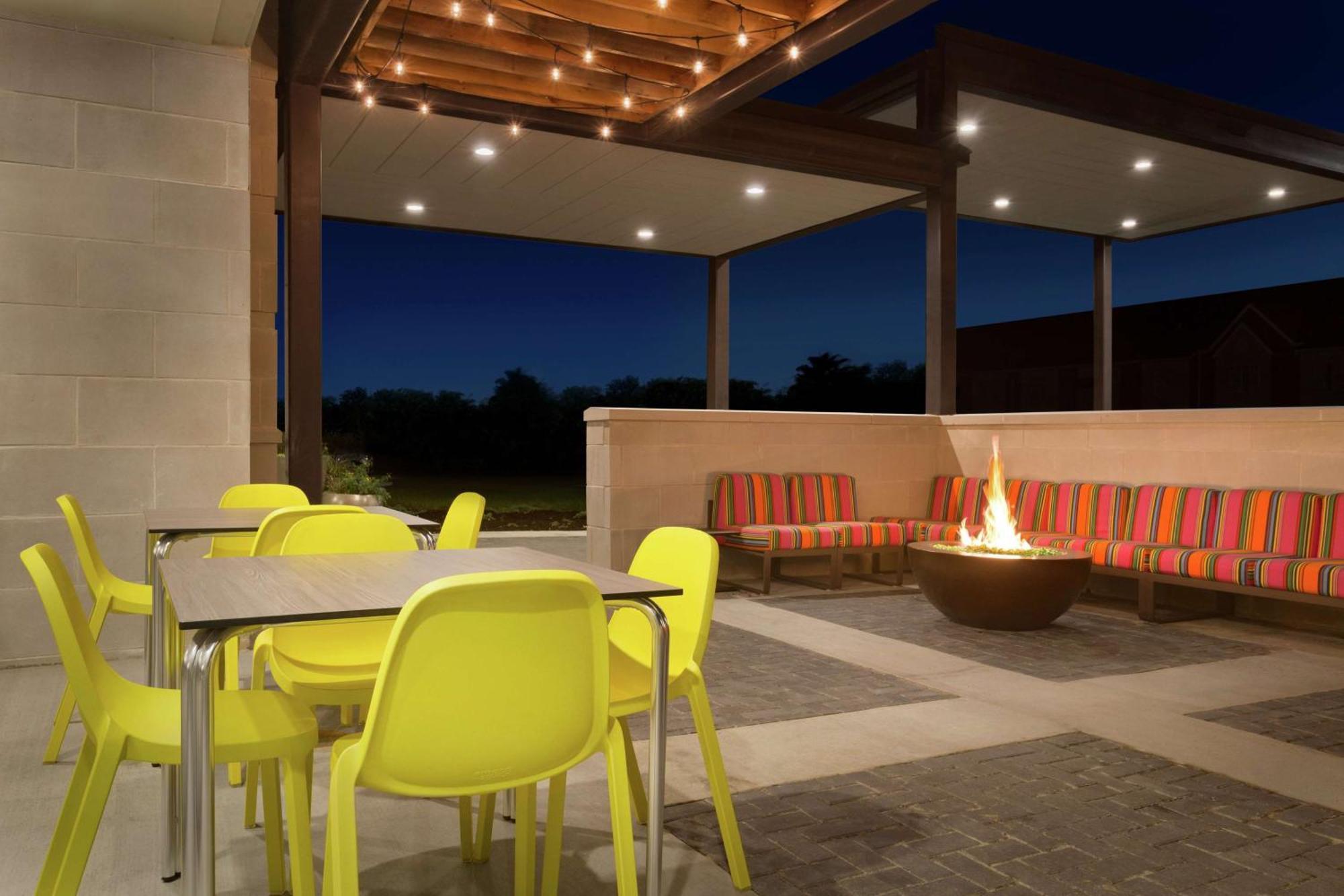 Home2 Suites By Hilton Florence Cincinnati Airport South Eksteriør bilde