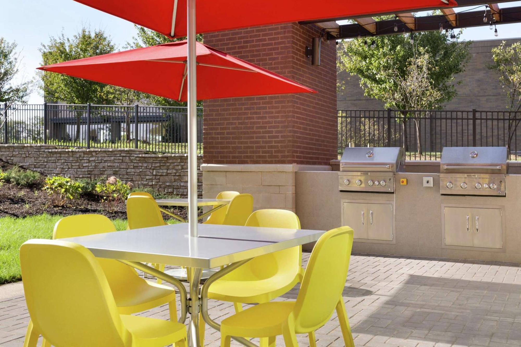 Home2 Suites By Hilton Florence Cincinnati Airport South Eksteriør bilde